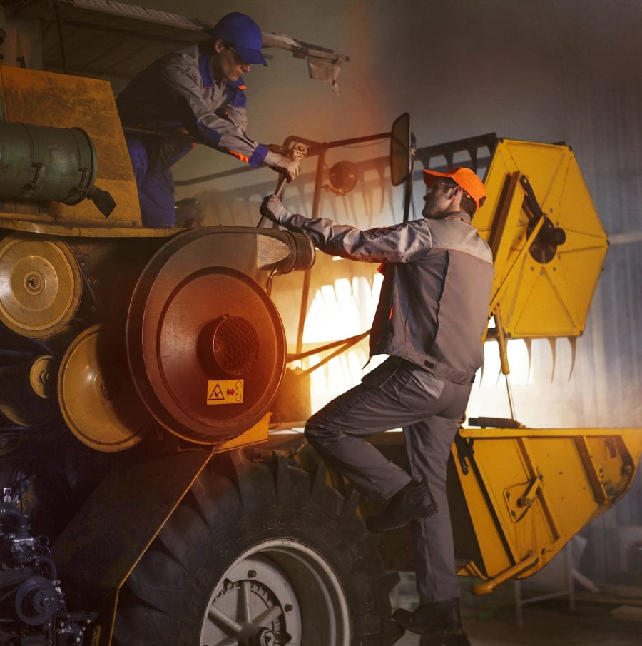 Modern Workwear: Balancing Comfort, Function and Team Identity