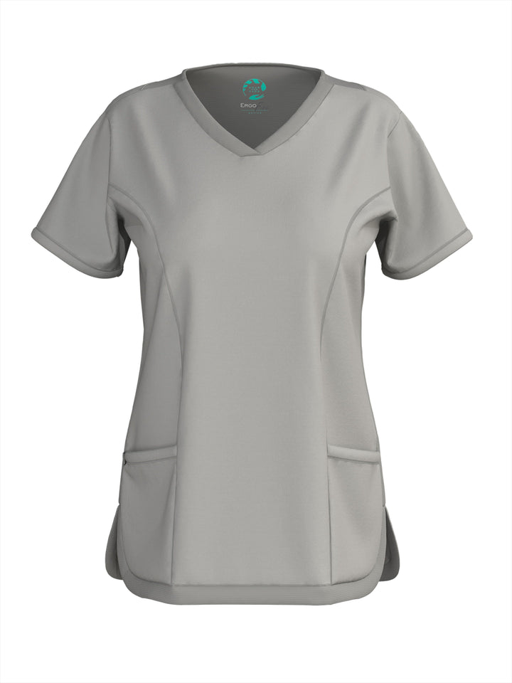 Semi-fitted silhouette blouse with V-neck.