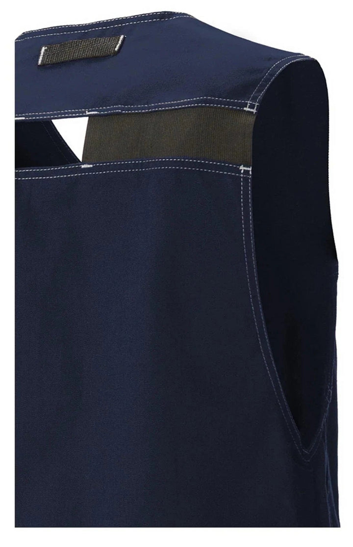 High cotton content – Superior breathability and moisture-wicking performance