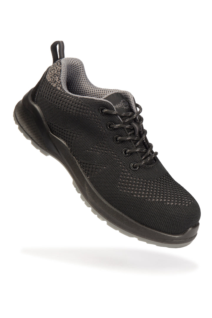 Oil, chemical, and slip-resistant sole for hazardous work environments